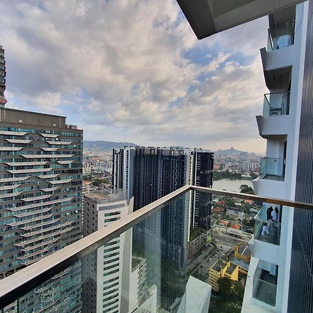 Reizz Residence By Luxury Suites Κουάλα Λουμπούρ Εξωτερικό φωτογραφία